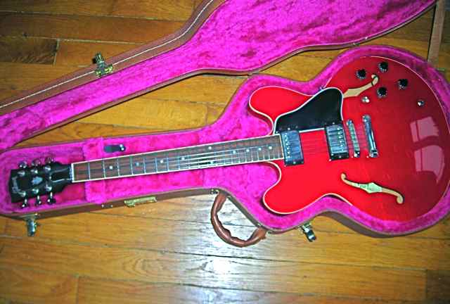 Photo annonce Gibson ES 335 & Etui gibson