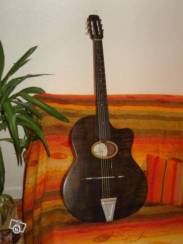 Photo annonce Guitare manouche du luthier Miller