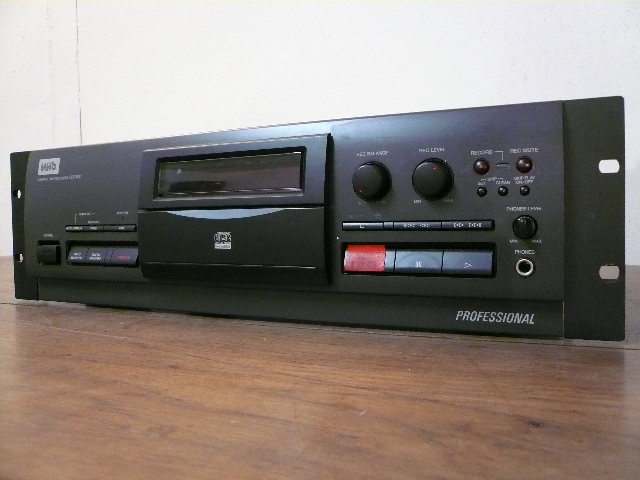 Photo annonce Graveur de CD HHB CDR 800