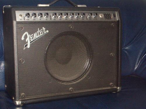 Photo annonce Fender Roc Pro 1000 100 watts