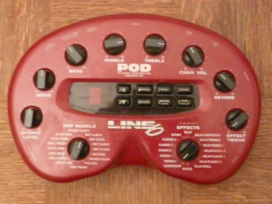 Photo : Line 6 POD 2 & le floor board