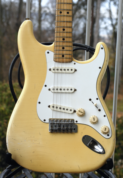 Photo annonce FENDER STRATOCASTER 1974 OLYMPIC WHITE