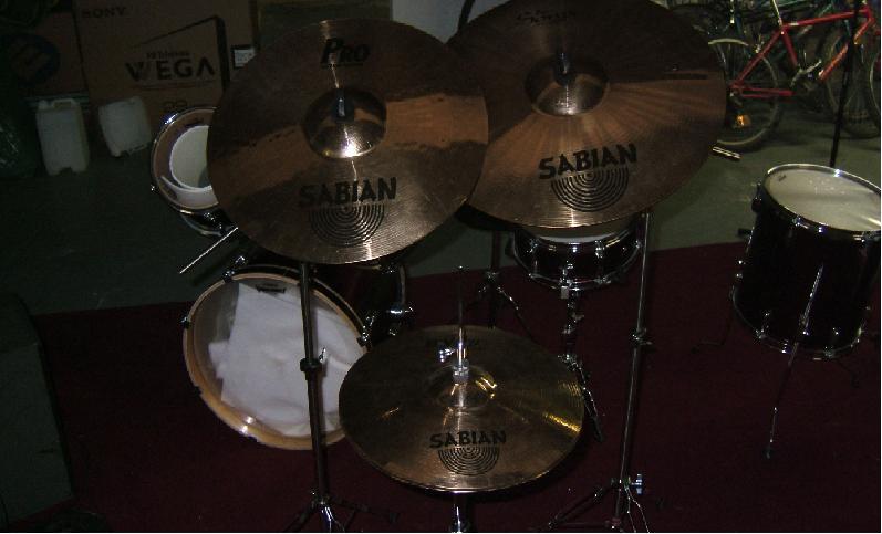 Photo annonce Pack Cymbales Sabian & pieds