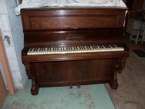 Photo annonce PIANO DROIT Cadre Metallique OCCASION
