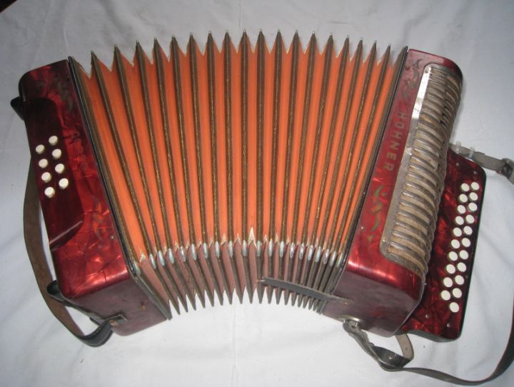 Photo annonce Accordeon HOHNER CORSO