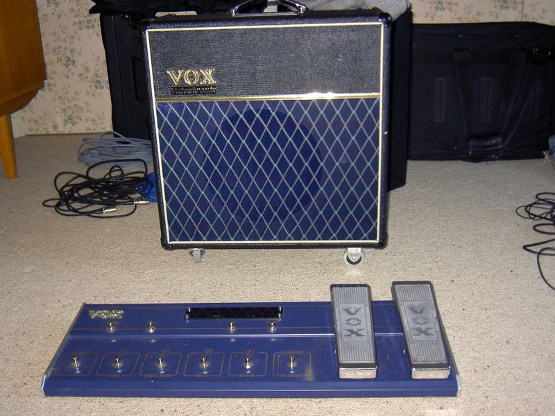 Photo annonce Vox AD 60 VT & pedalier VC 12