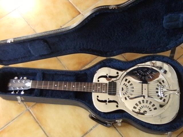 Photo annonce DOBRO metal D133