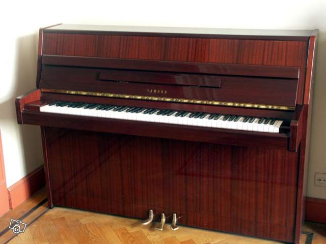 Photo annonce Piano droit Yamaha M1J