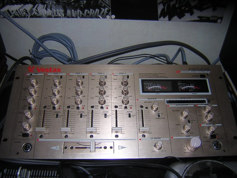 Photo annonce Table DJ Vestax PMC 400