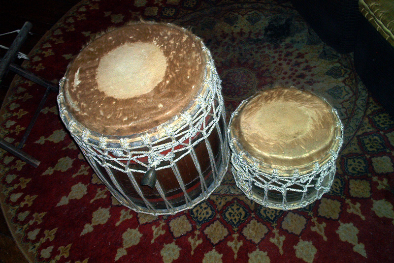 Photo annonce Dunums 2 tambours africains + 1 cloche