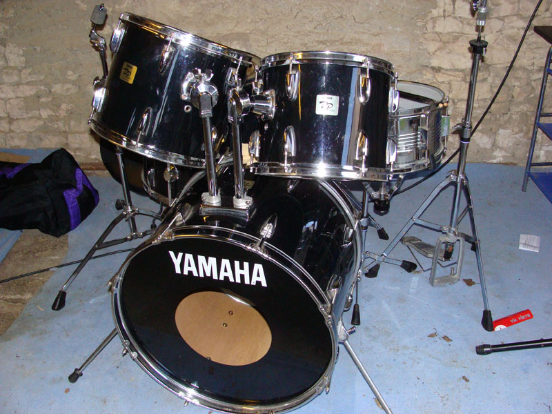 Photo annonce YAMAHA DP SERIES BLACK