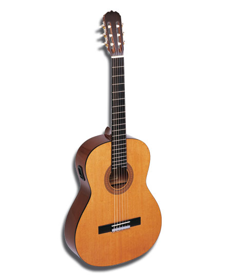 Photo annonce guitare classique rome instruments yeva