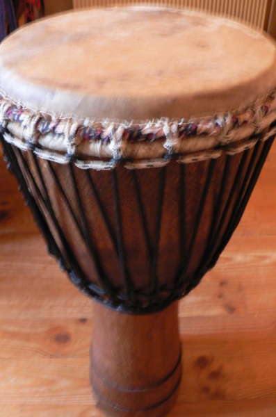 Photo annonce Djembe PROFESSIONNEL & Peau de chevre