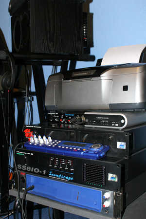 Photo : SOUNDSCAPE RED 32 Station numerique