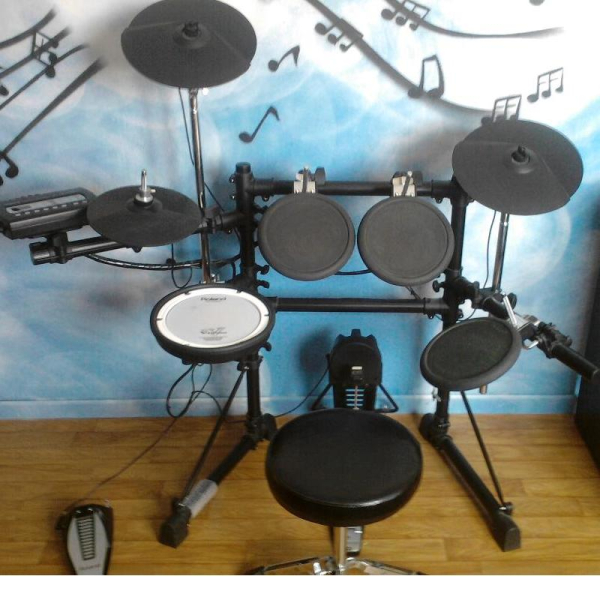 Photo annonce Roland TD3 & Pedale Grosse Caisse