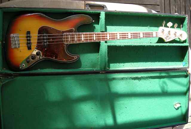 Photo annonce FENDER VINTAGE JAZZ BASS 1969