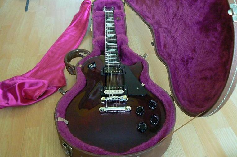 Photo annonce Gibson LesPAUL Studio