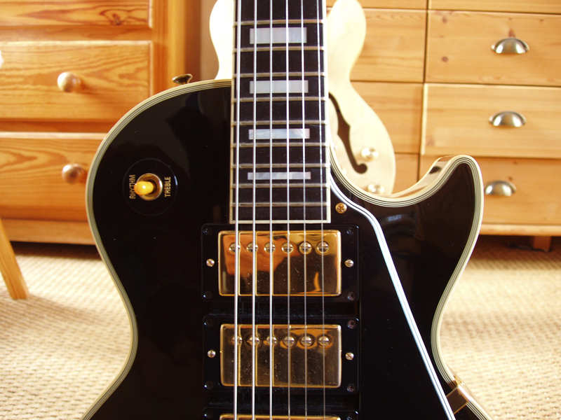 Photo : Gibson Les Paul Custom Shop Black Beauty 57