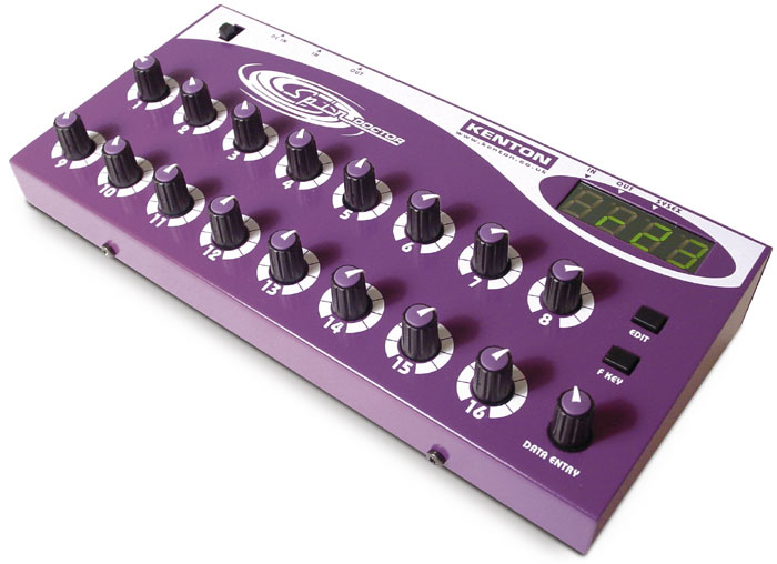 Photo : Access Virus Rack XL