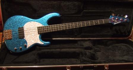 Photo annonce Basse Modulus Flea Bass 4 cordes