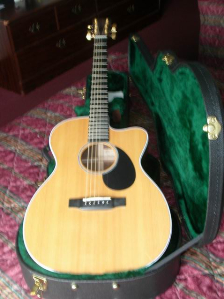 Photo annonce Guitare Martin OMC 16