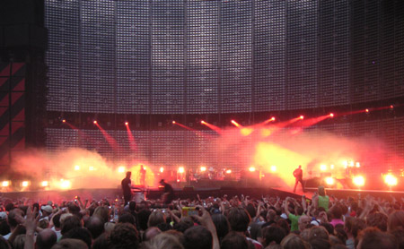 Photo annonce Places U2 SDF categorie pelouse