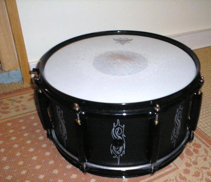 Photo annonce Caisse claire Pearl signature Joey Jordison