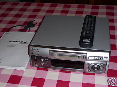 Photo : Platine Minidisc SONY
