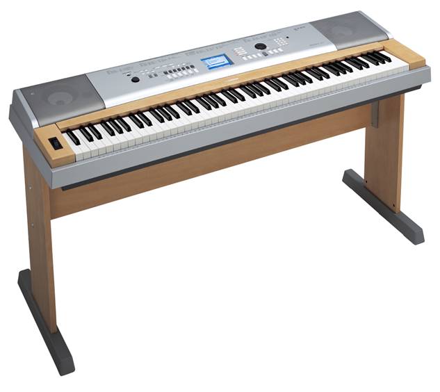 Photo : Yamaha DGX620 88 touches
