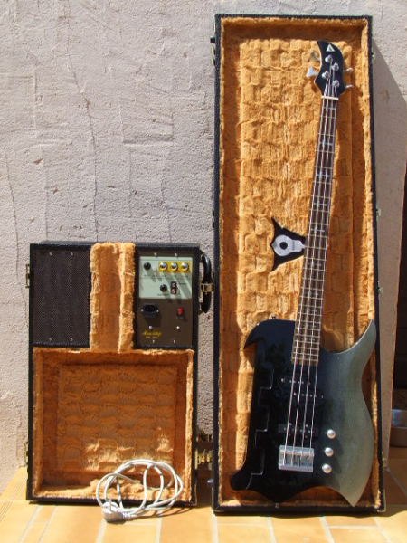 Photo : Basse style Metal Hard rock