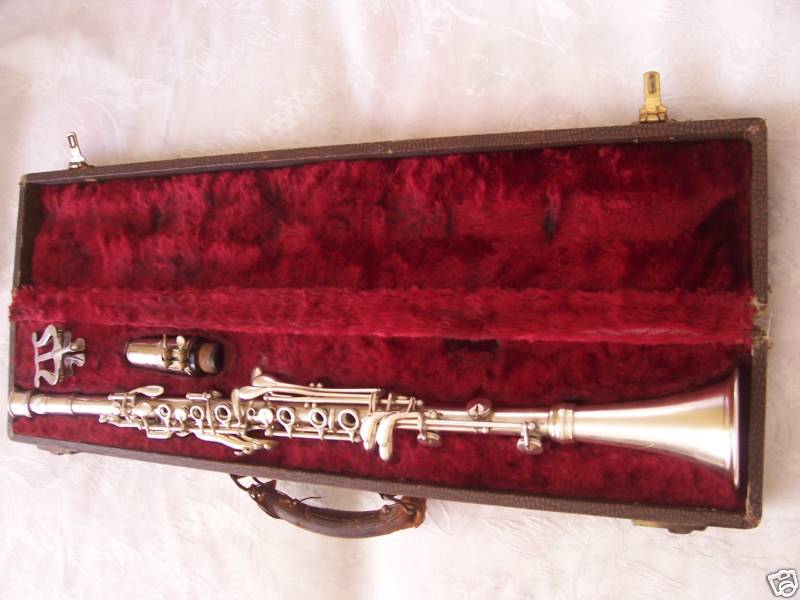 Photo annonce Clarinette metal Conn 524 N