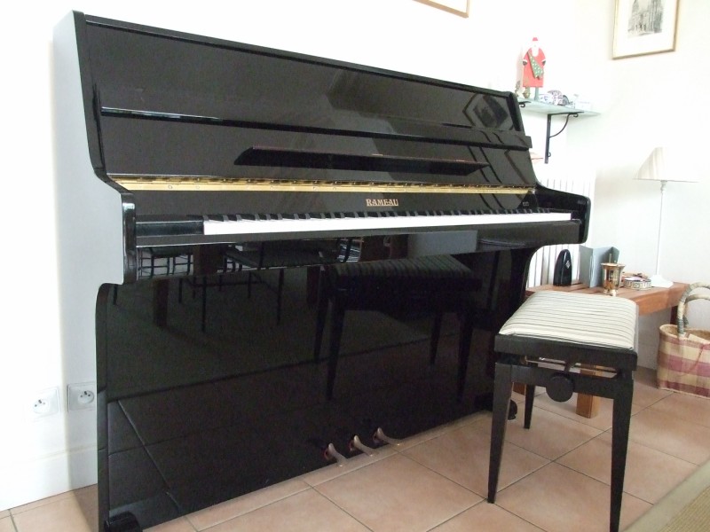 Photo annonce PIANO DROIT RAMEAU laque noir