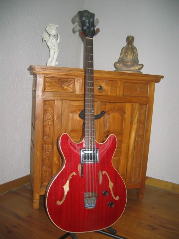 Photo : Guild Starfire IV annees 60