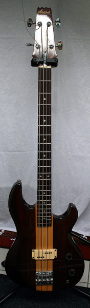 Photo : ARIA PRO II Thor Sound TSB 350