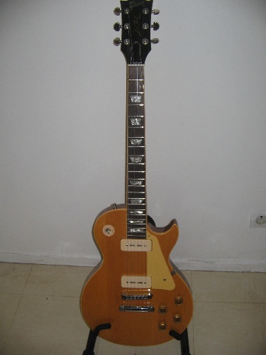 Photo : Gibson Les Paul DE LUXE 1975