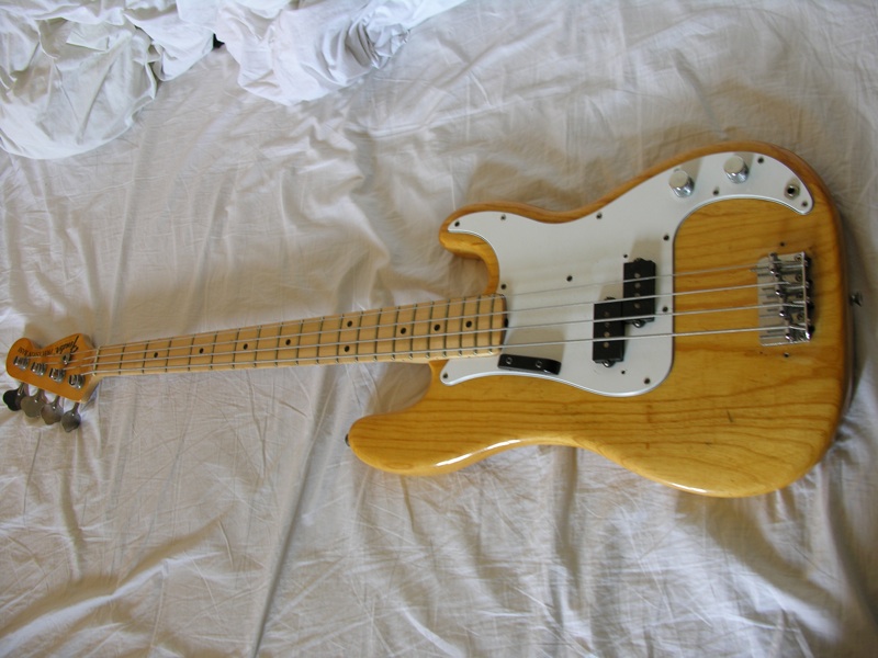 Photo annonce Fender US Precision 73