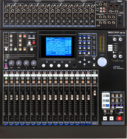 Photo annonce Tascam DM 24 & Flight Case