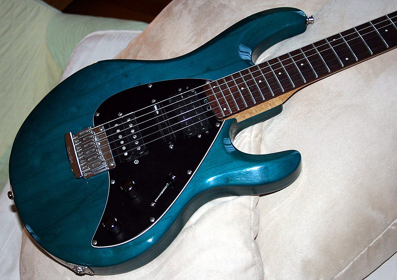 Photo annonce Musicman Silhouette Vert Bleu