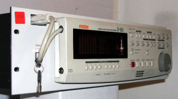 Photo : D80 FOSTEX