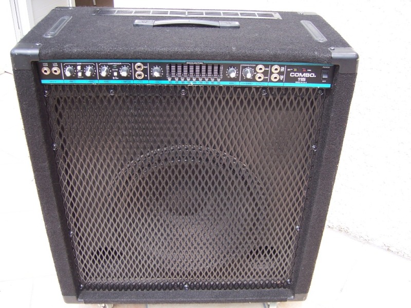 Photo annonce Ampli Combo basse Peavey 115