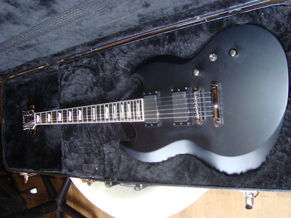 Photo annonce ESP Standard Series VIPER satin blk