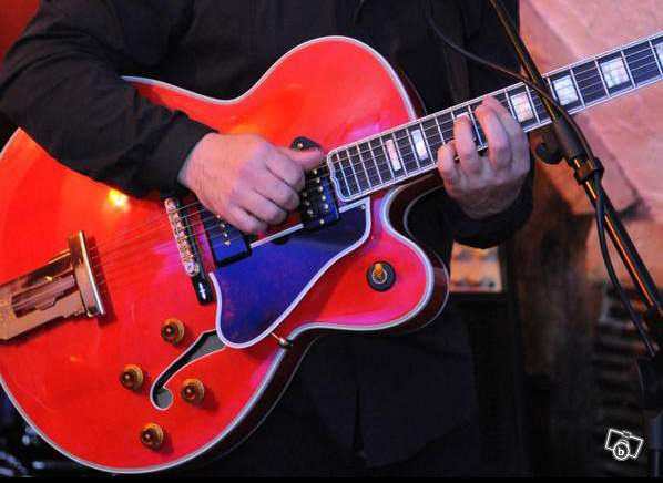 Photo annonce COURS DE GUITARE Electrique acoustique
