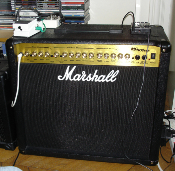 Photo annonce Marshall combo MG100dfx sans footswitch