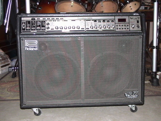 Photo annonce AMPLI GUITARE ROLAND VGA 7