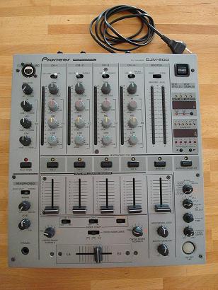 Photo annonce Console DJ Pioneer DJM600 Silver