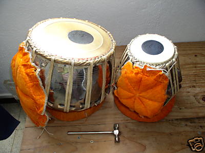 Photo : TABLAS semi pro de CALCUTTA