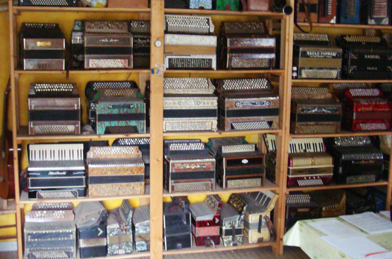 Photo : Collection Accordeons & Bandoneons