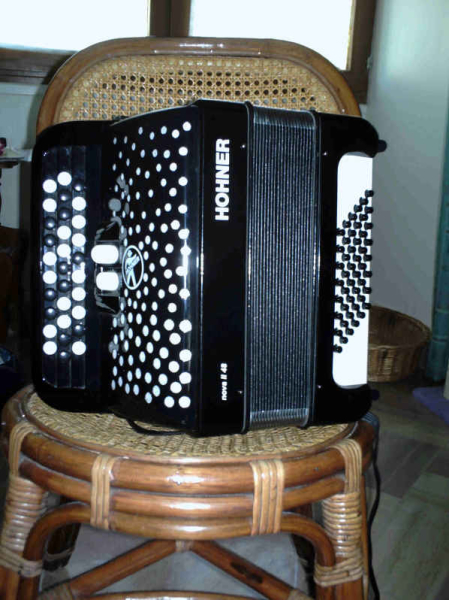 Photo annonce Accordeon Hohner Nova II 48 basses
