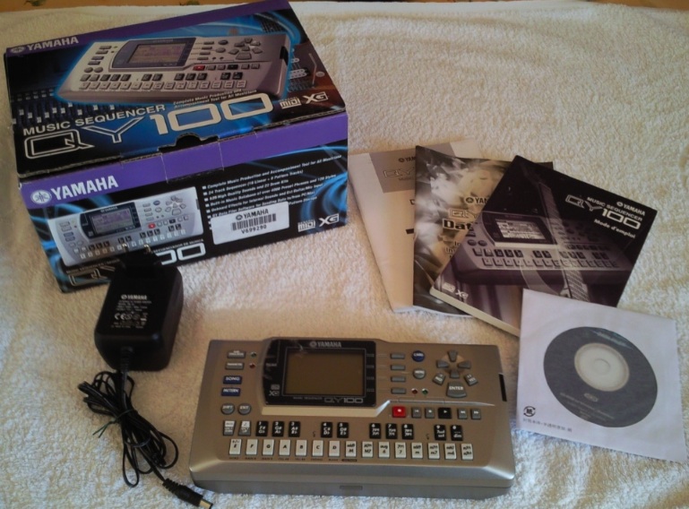 Photo annonce YAMAHA QY100 Sequenceur Arrangeur