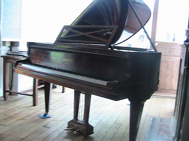 Photo annonce PIANO A QUEUE PLEYEL 1940 RESTAURE